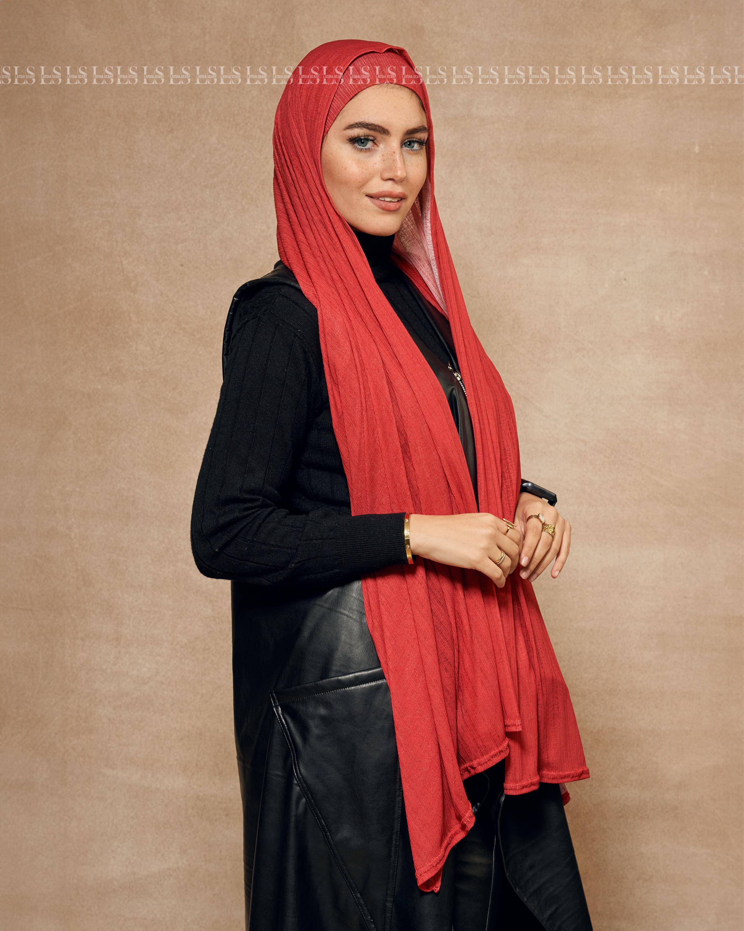 Red hejab with bndana