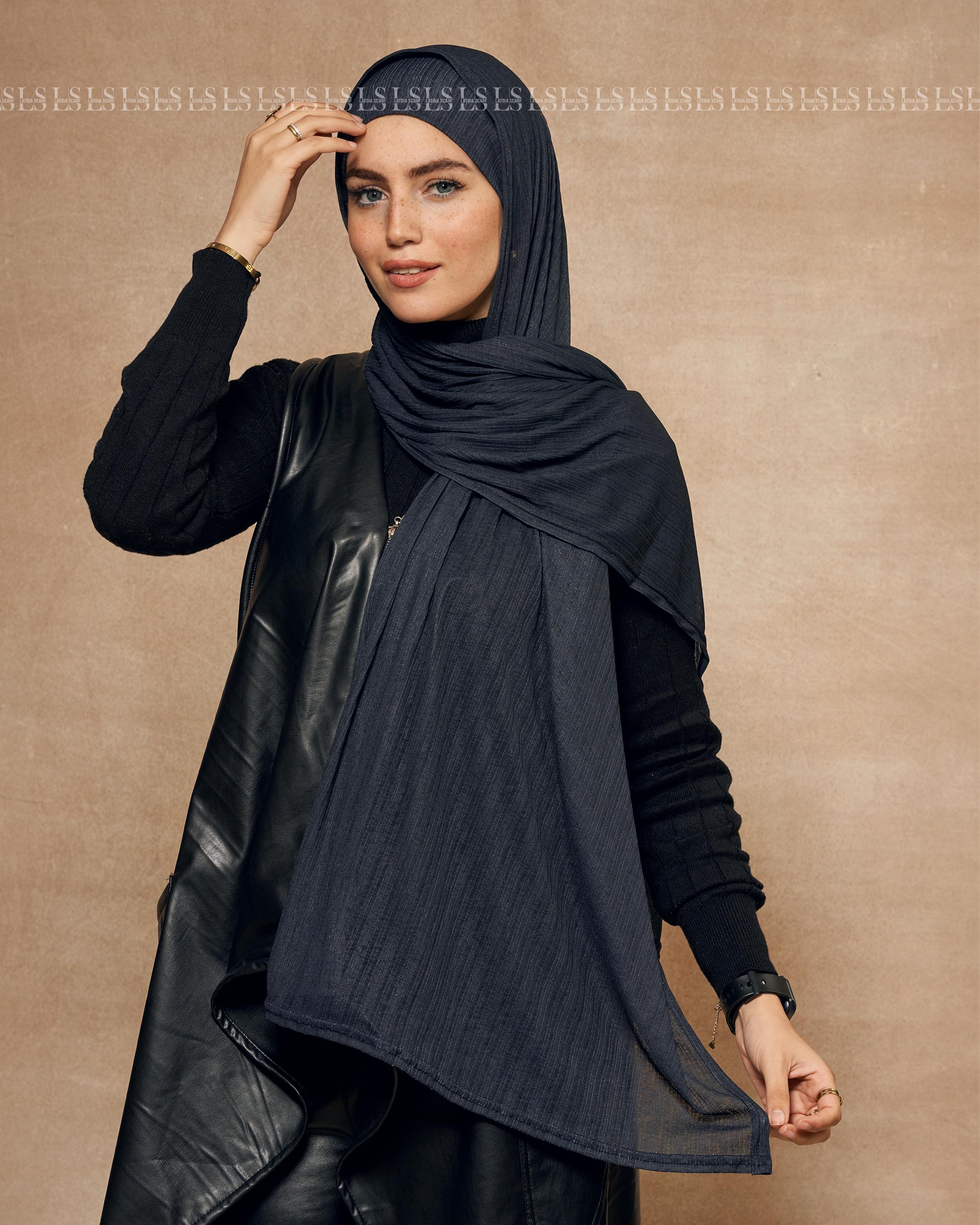 Navy Blue hejab with bndana