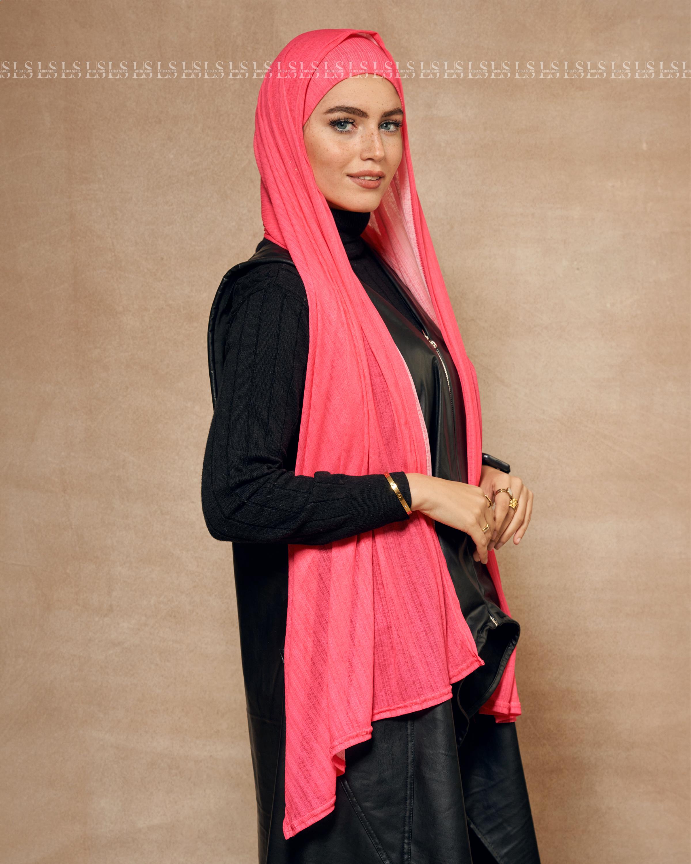 Fushia hejab with bndana